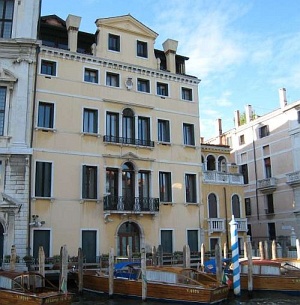 Palazzo Caotorta-Angaran
